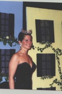 Photo of Leslie Ann Mazzara as a South Carolina beauty queen